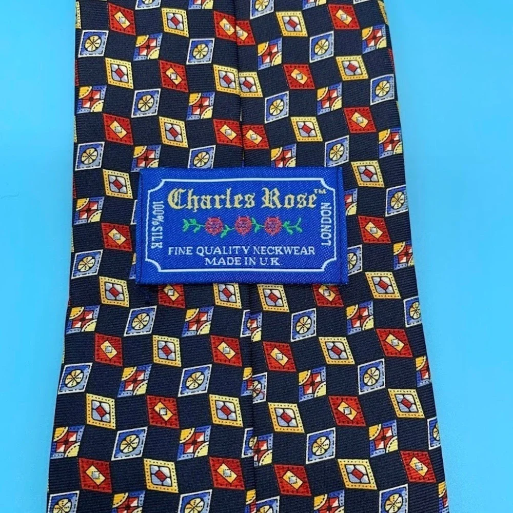 Vintage Charles Rose Geometric 100% Silk Preppy Men's Classic Neck Tie